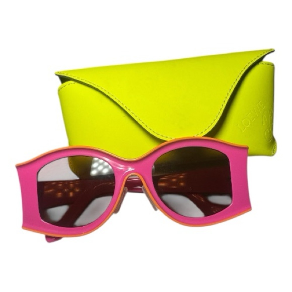 NWOT Loewe X Paula Ibiza Pink & Orange Sunglassss with case.